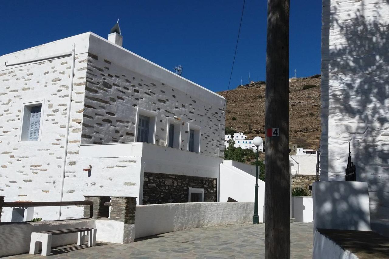 "Aura" Apt In Stone Tower 1690 • Andros Aidonia  Exterior foto